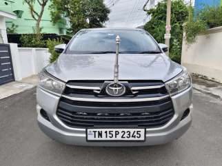 Toyota Innova Crysta 2.4 G MT 8S BSIV