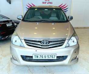 Toyota Innova 2.5 G4 7 STR