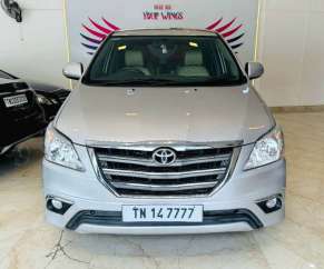 Toyota Innova 2.5 V 7 STR