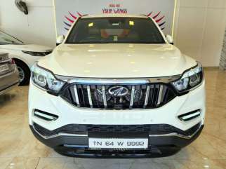 Mahindra Alturas G4 4*4 AT