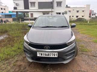 Tata Tiago XT