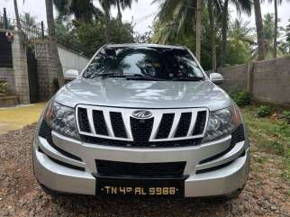 Mahindra XUV500 others