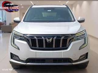Mahindra XUV700 others