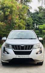 Mahindra XUV500 W3