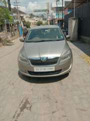 Skoda Rapid Elegance 1.6 MPFI MT