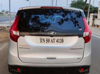 Mahindra Marazzo M2 8Str