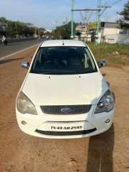 Ford Fiesta Titanium petrol